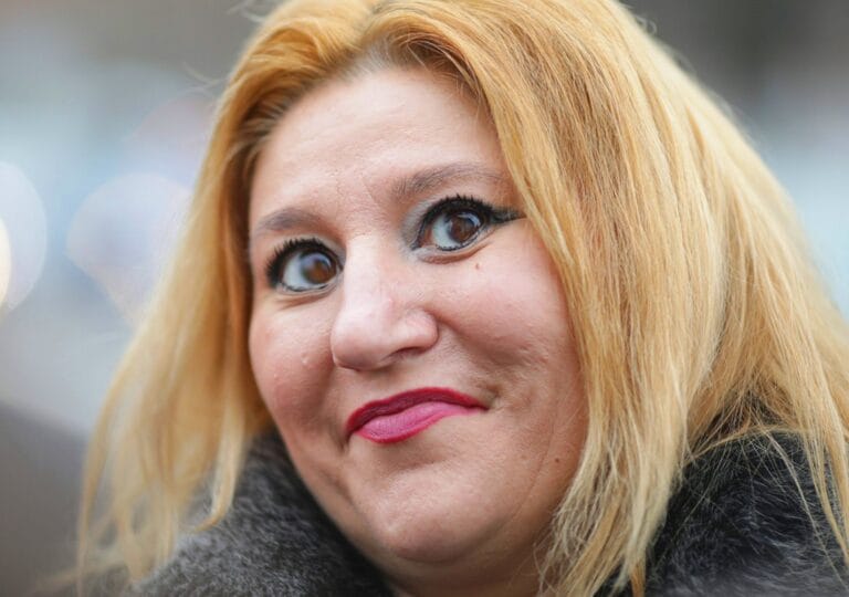 diana sosoaca sos